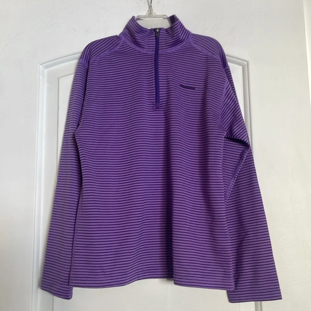 Patagonia Kids Capilene mid-weight zip neck sz M